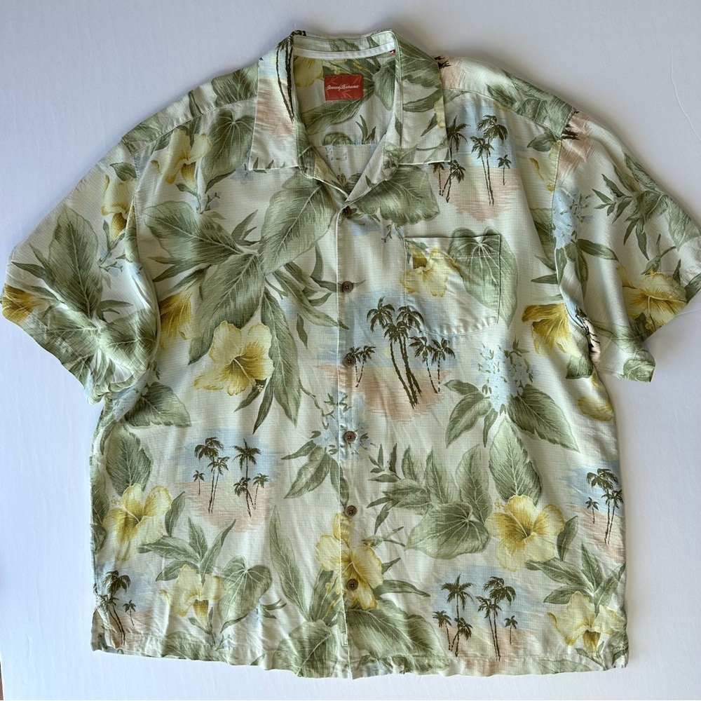 Tommy Bahama Silk Hawaiian Shirt Mens Size 2XL Tropical Floral Beach Aloha